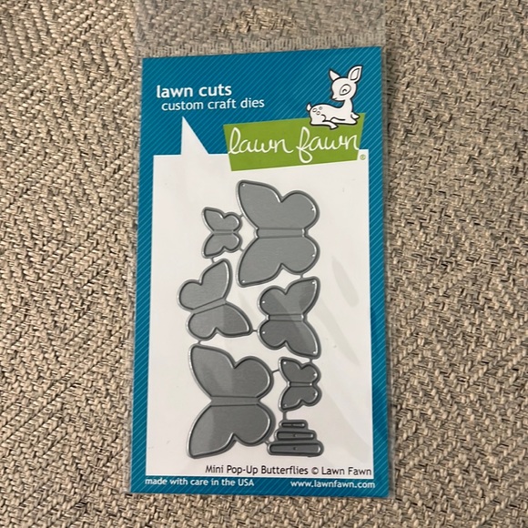 Butterfly die cuts - Picture 1 of 2